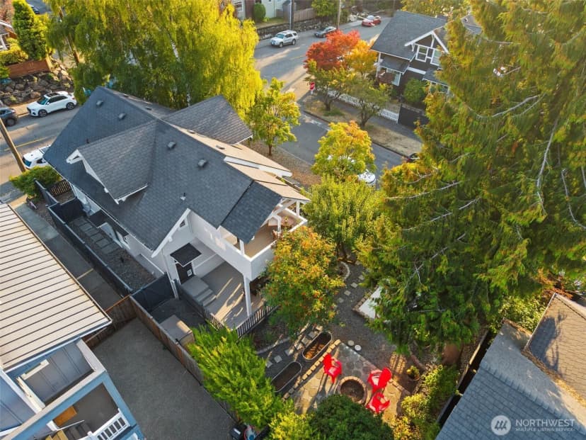 Property photo for 20 W Mcgraw Street, Seattle photo 32