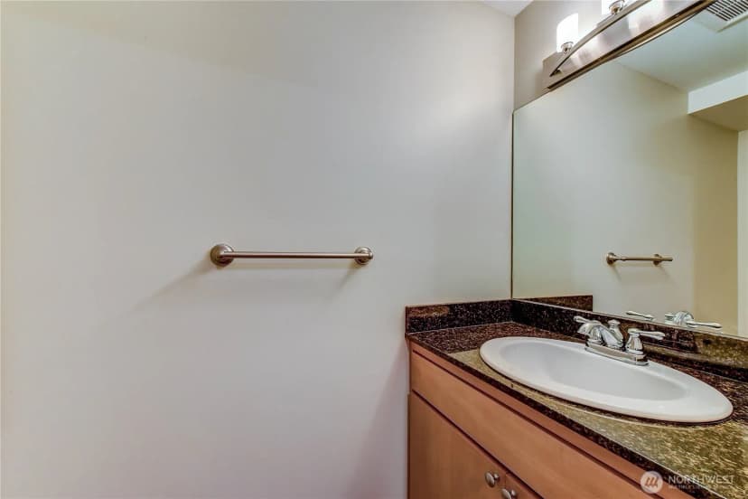 Property photo for 1619 14th Avenue #b, Seattle photo 18