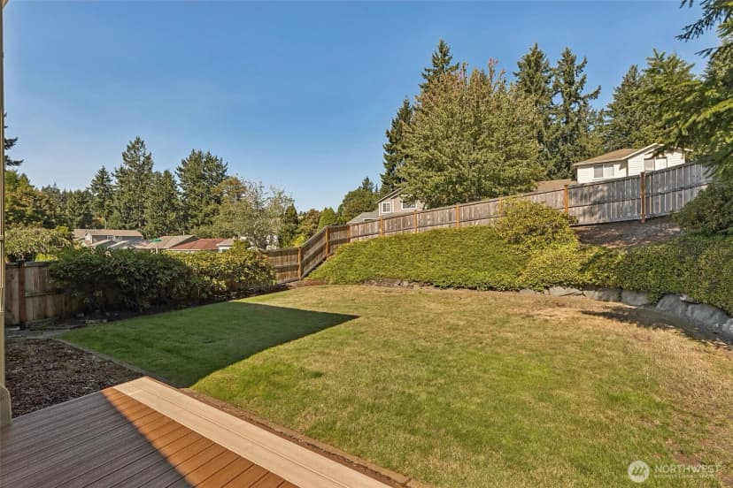 Property photo for 5605 64th Avenue W, University Place photo 18