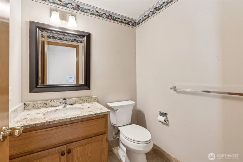 Property photo for 5605 64th Avenue W, University Place photo 24