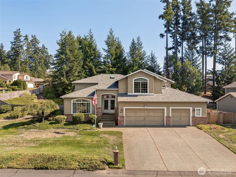 Property photo for 5605 64th Avenue W, University Place photo 2
