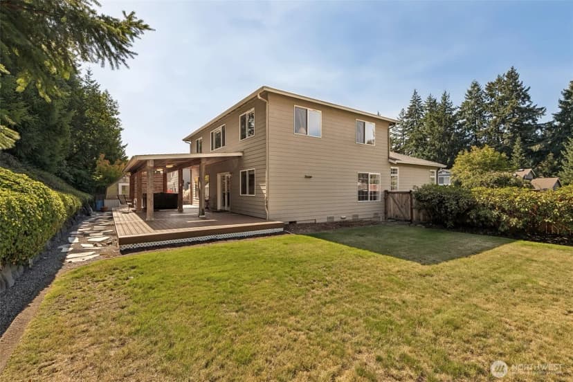 Property photo for 5605 64th Avenue W, University Place photo 37