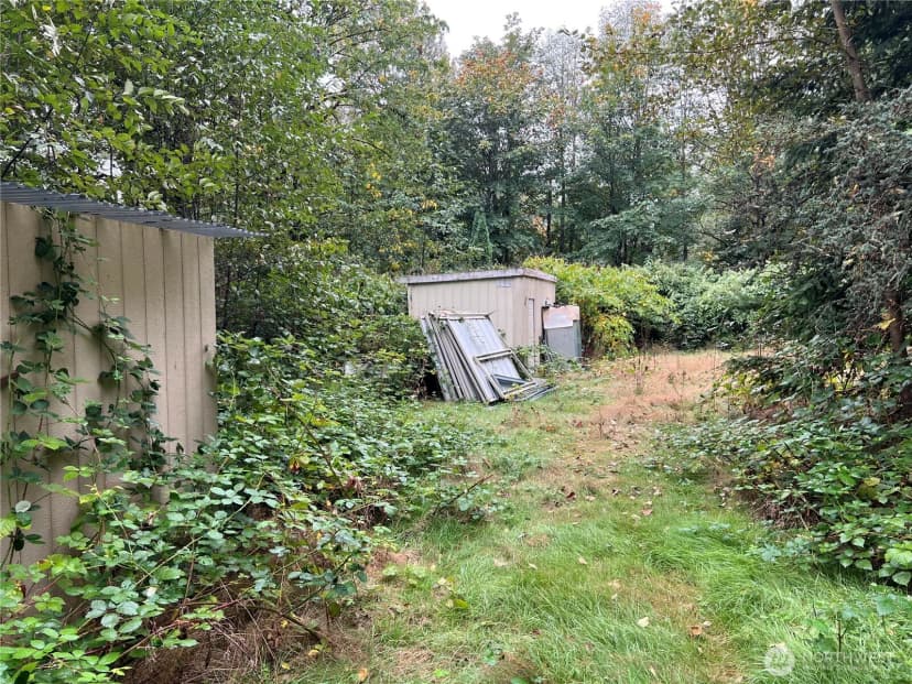 Property photo for 20045 Renton Maple Valley Highway Se, Maple Valley photo 6