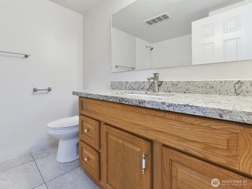 Property photo for 8202 Coral Place Sw, Lakewood photo 16