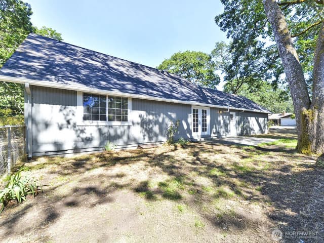 Property photo for 8202 Coral Place Sw, Lakewood photo 5