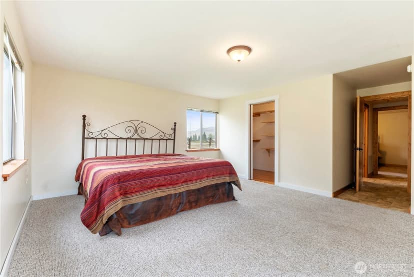 Property photo for 245 Twisp-carlton Road, Twisp photo 12