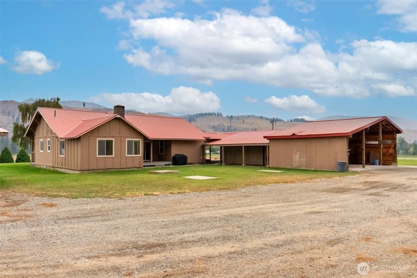 Property photo for 245 Twisp-carlton Road, Twisp photo 23