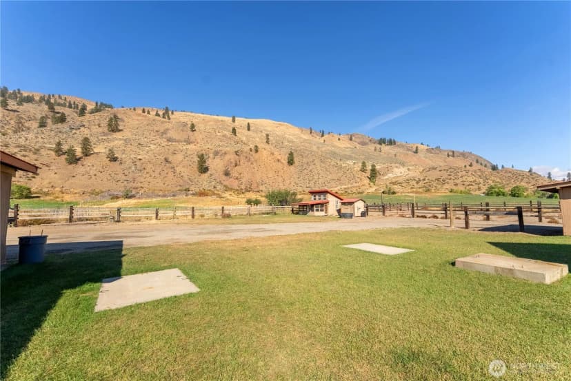 Property photo for 245 Twisp-carlton Road, Twisp photo 37