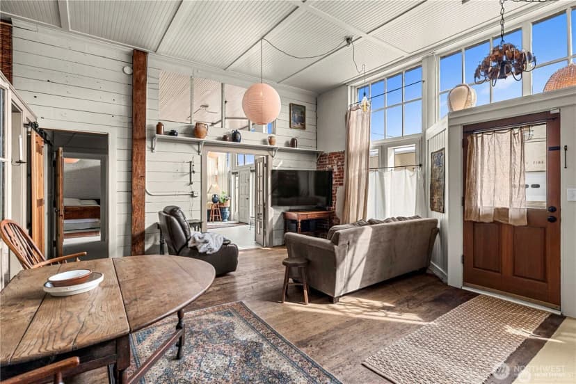 Property photo for 104 N Chelan Ave, Waterville photo 5