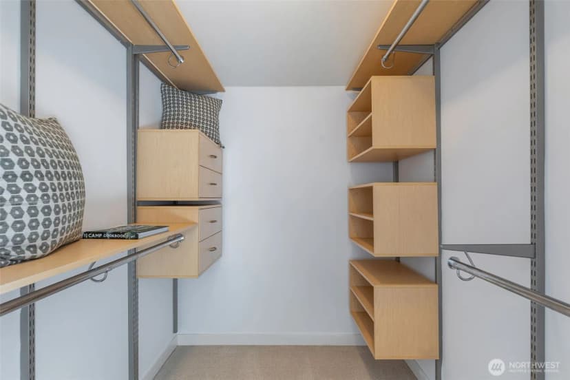 Property photo for 5926 California Avenue Sw #a, Seattle photo 28