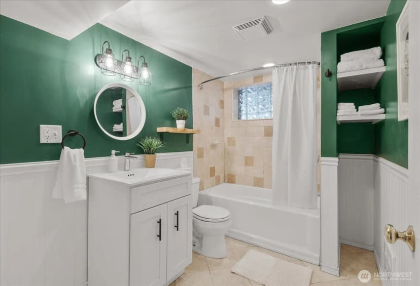 Property photo for 5245 45th Avenue S, Seattle photo 19