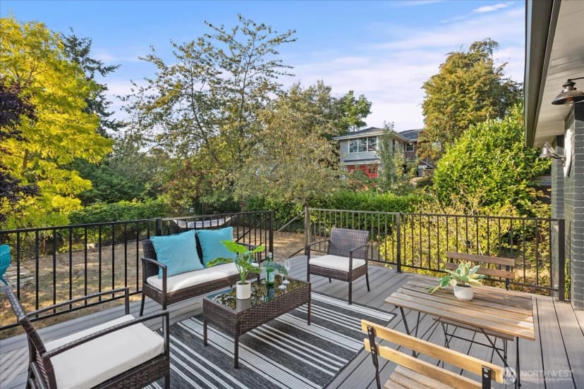 Property photo for 5245 45th Avenue S, Seattle photo 23