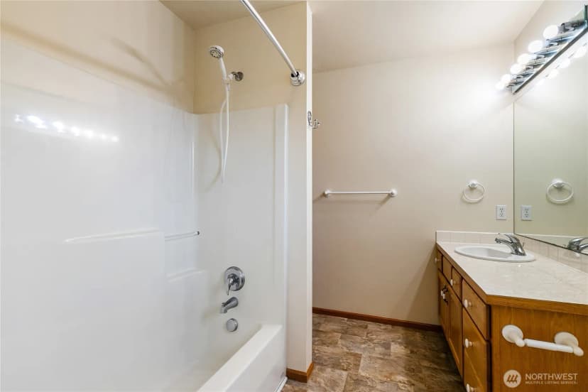 Property photo for 4868 Lighthouse Drive, Blaine photo 22