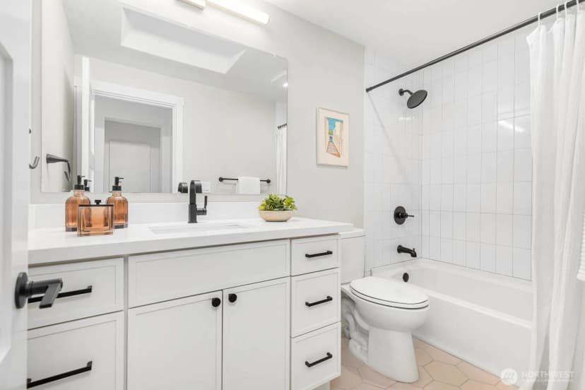 Property photo for 1722 Martin Luther King Jr Way, Seattle photo 20