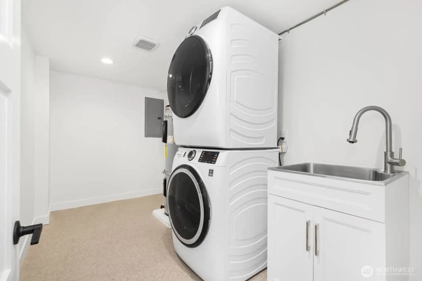 Property photo for 1722 Martin Luther King Jr Way, Seattle photo 26