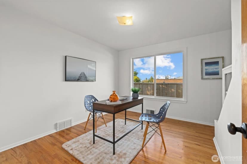 Property photo for 2332 S Juneau Street, Seattle photo 10