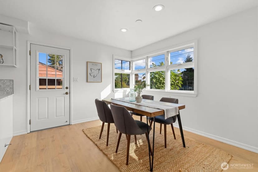 Property photo for 2332 S Juneau Street, Seattle photo 15