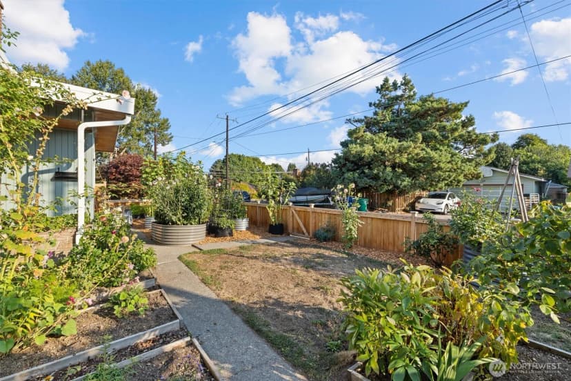 Property photo for 2332 S Juneau Street, Seattle photo 29