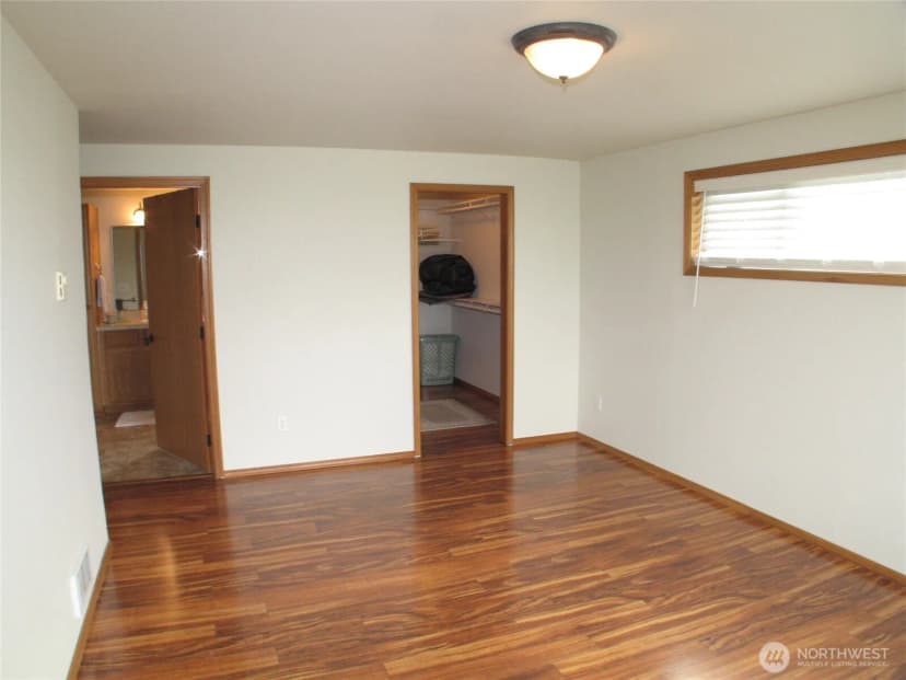 Property photo for 32301 G Street, Ocean Park photo 27