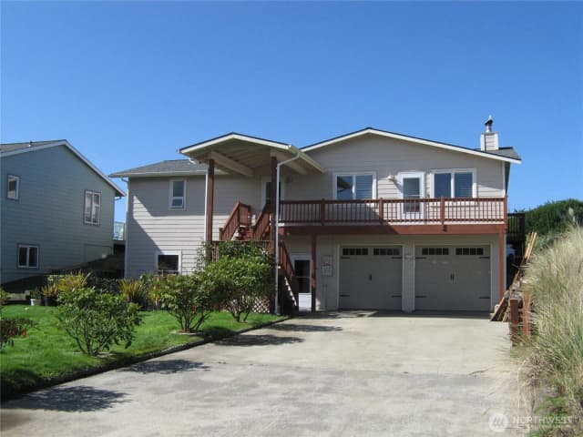 Property photo for 32301 G Street, Ocean Park