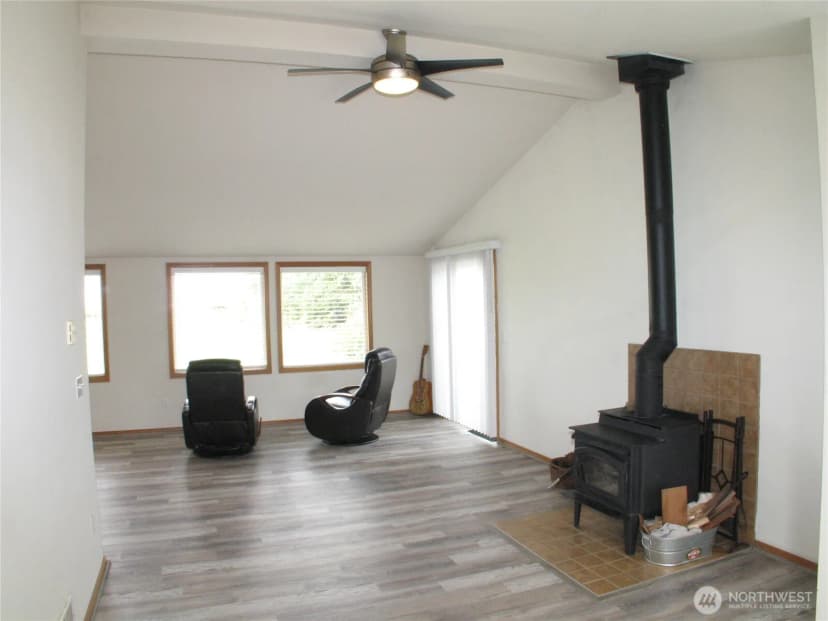 Property photo for 32301 G Street, Ocean Park photo 17