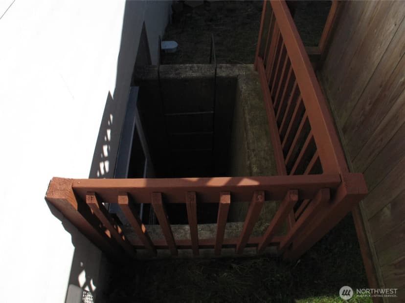Property photo for 32301 G Street, Ocean Park photo 8