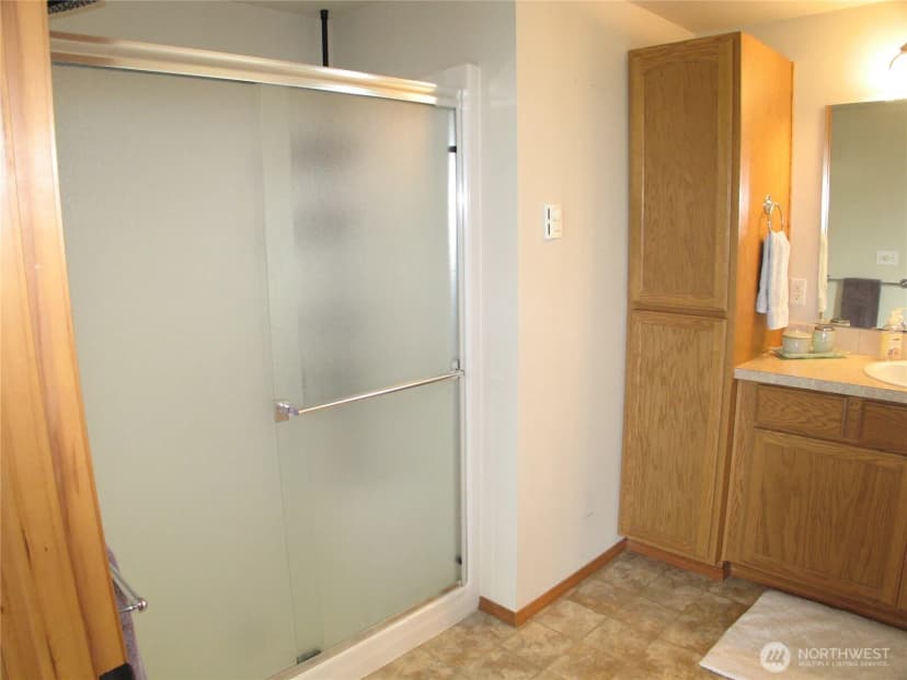 Property photo for 32301 G Street, Ocean Park photo 29