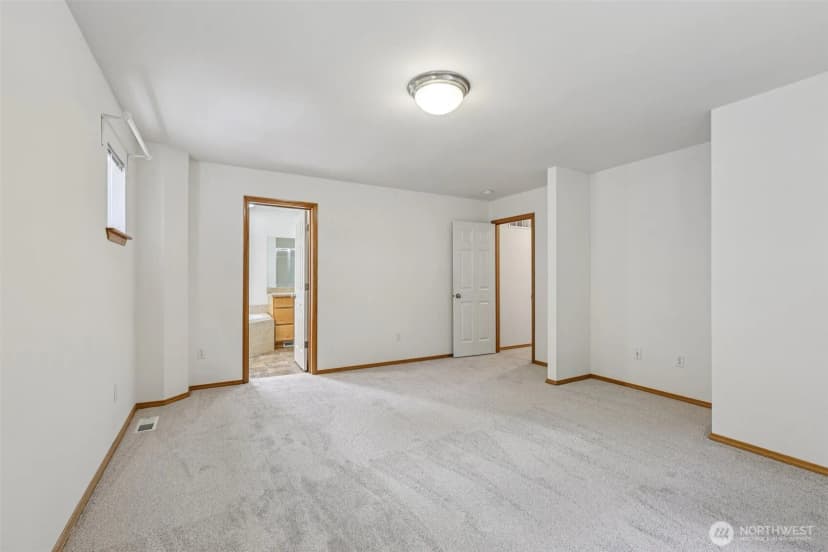 Property photo for 1514 49th Street Sw, Everett photo 15