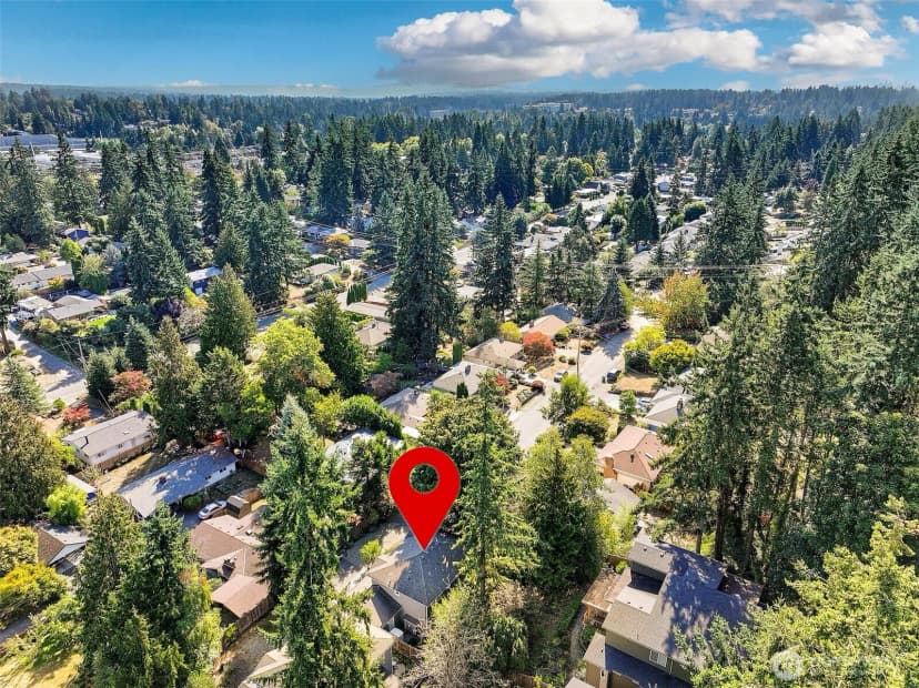 Property photo for 16537 Densmore Avenue N, Shoreline photo 26
