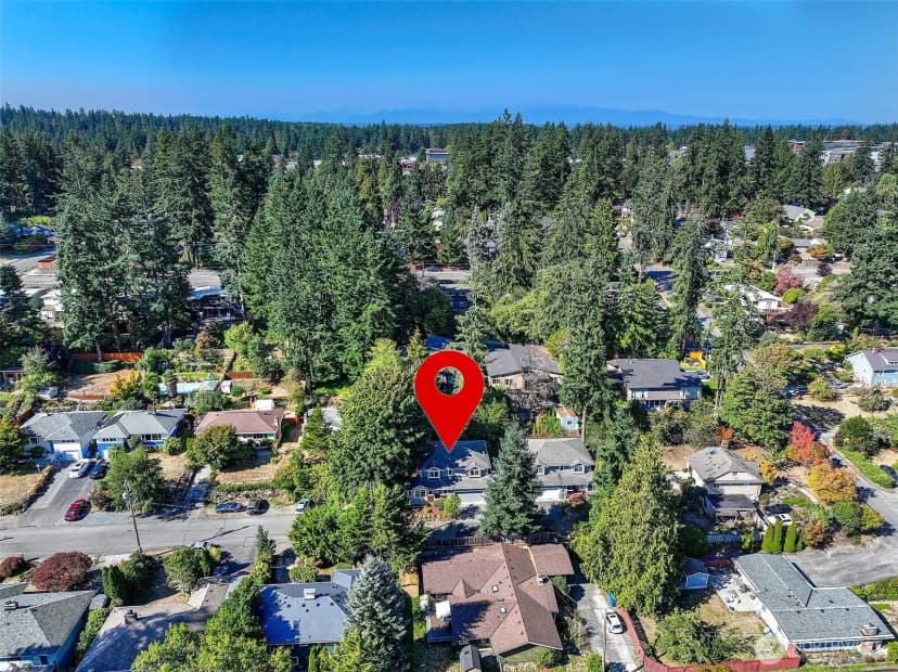 Property photo for 16537 Densmore Avenue N, Shoreline photo 24