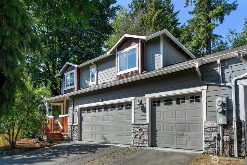 Property photo for 16537 Densmore Avenue N, Shoreline photo 28
