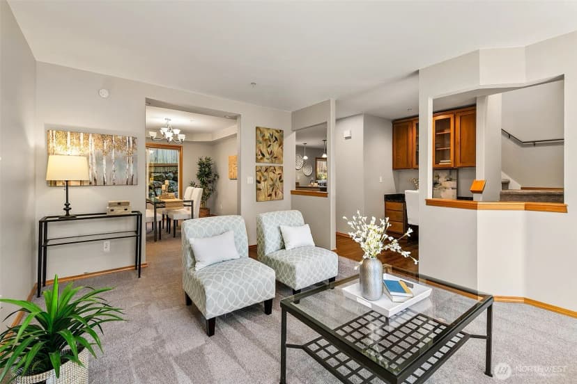 Property photo for 16537 Densmore Avenue N, Shoreline photo 8