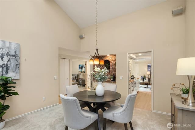 Property photo for 118 143rd Place Ne, Bellevue photo 5