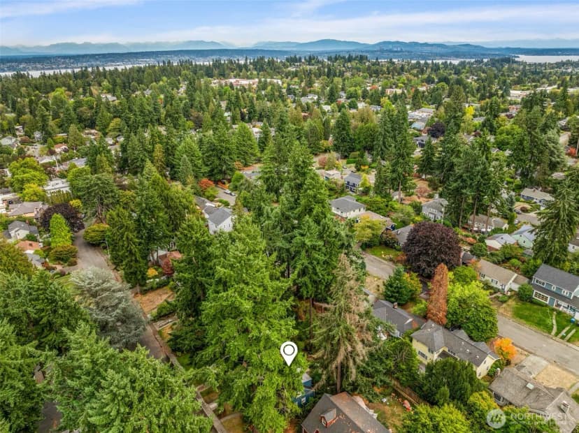 Property photo for 3129 Ne 84th Street, Seattle photo 38