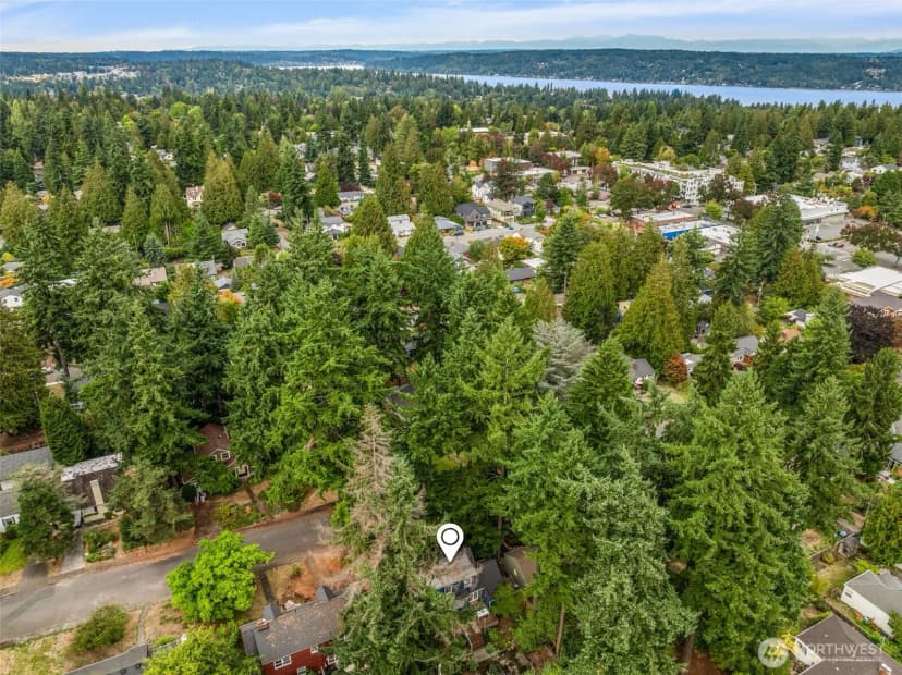 Property photo for 3129 Ne 84th Street, Seattle photo 37