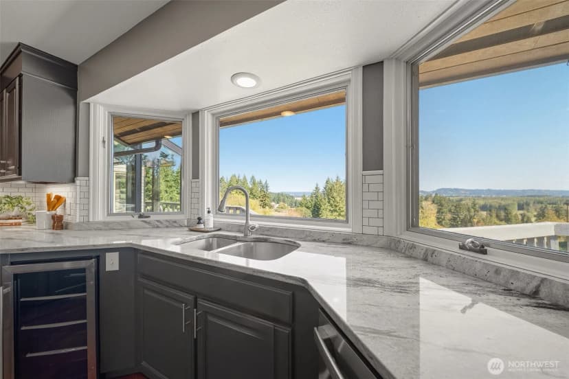 Property photo for 202 Brockway Road, Chehalis photo 11