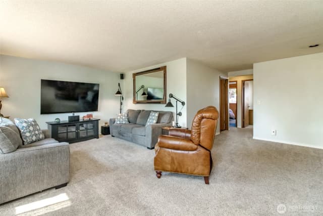 Property photo for 10510 66th Avenue E, Puyallup photo 5