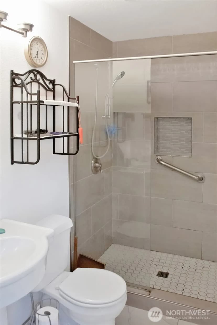 Property photo for 2406 E Kincaid Street, Mount Vernon photo 15