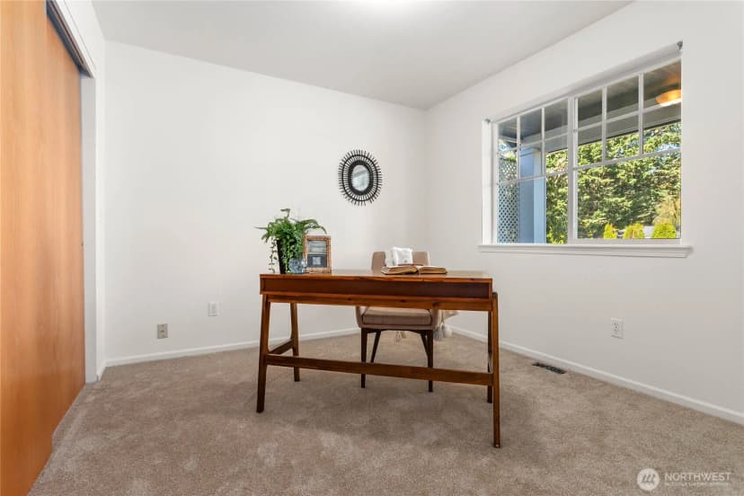 Property photo for 3222 Locust Avenue, Bellingham photo 15