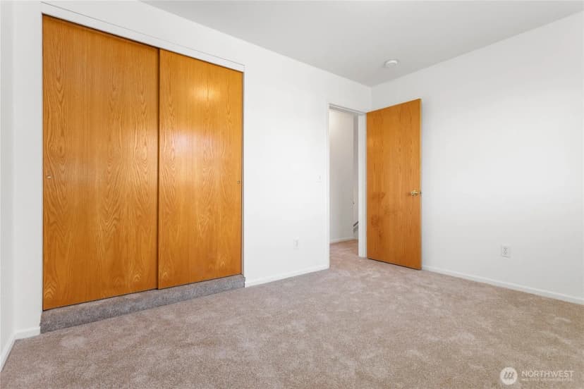 Property photo for 3222 Locust Avenue, Bellingham photo 20
