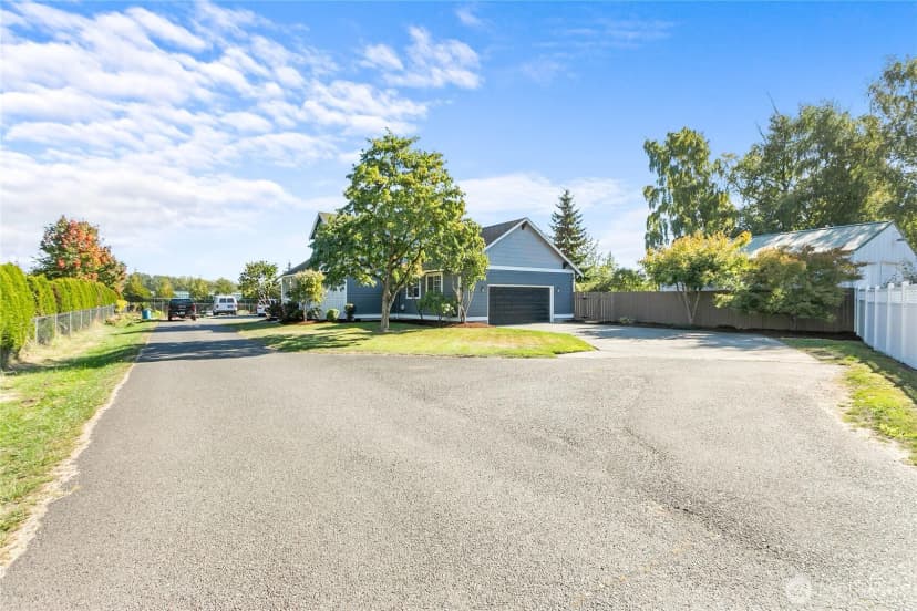 Property photo for 3222 Locust Avenue, Bellingham photo 32