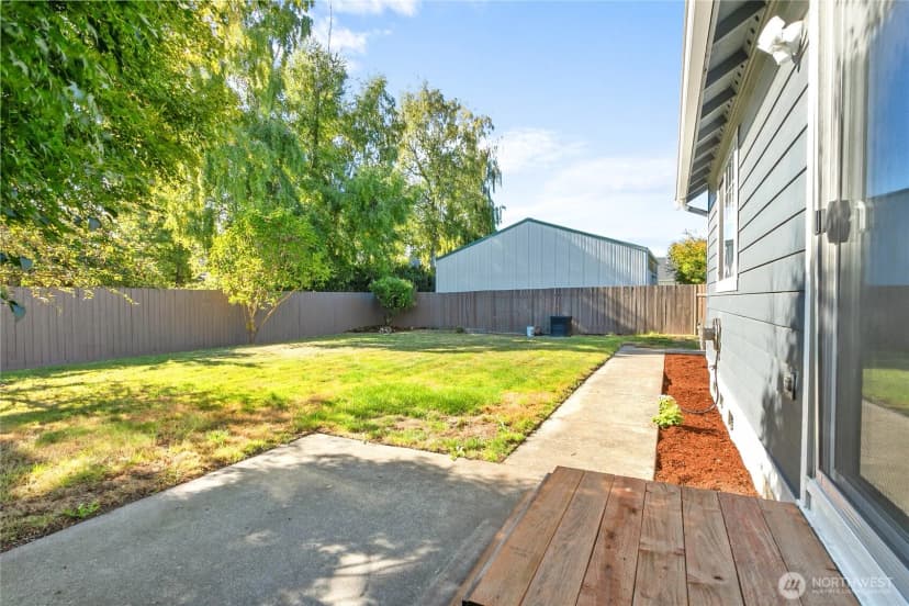 Property photo for 3222 Locust Avenue, Bellingham photo 25
