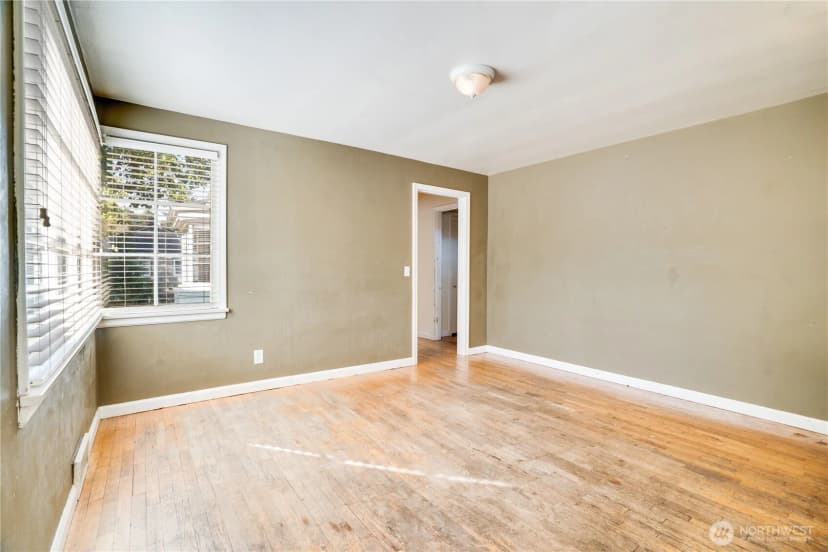 Property photo for 617 120th Street S, Tacoma photo 5