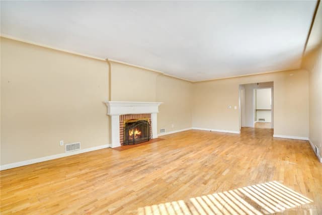 Property photo for 617 120th Street S, Tacoma photo 4
