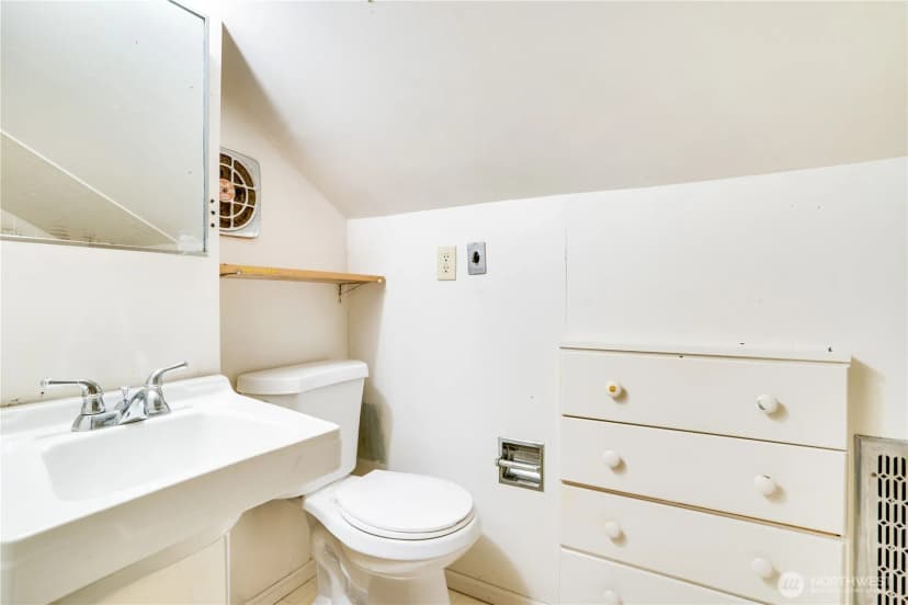 Property photo for 617 120th Street S, Tacoma photo 22