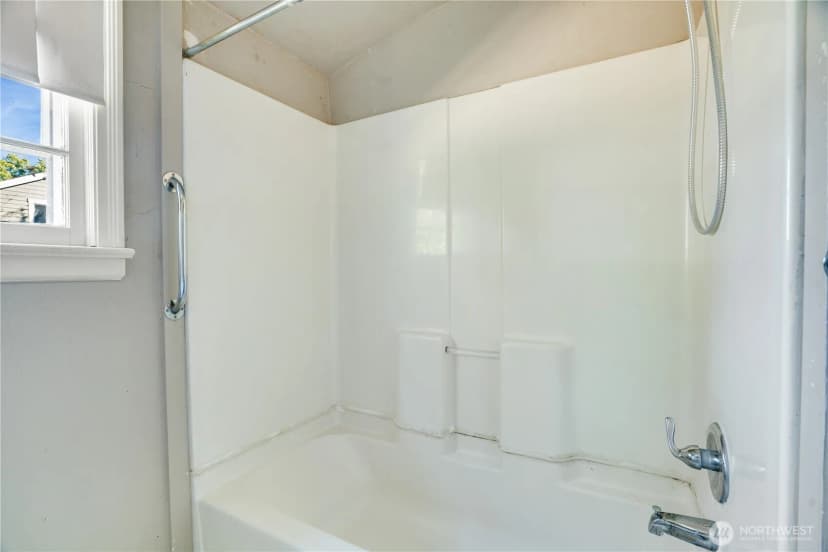 Property photo for 617 120th Street S, Tacoma photo 17