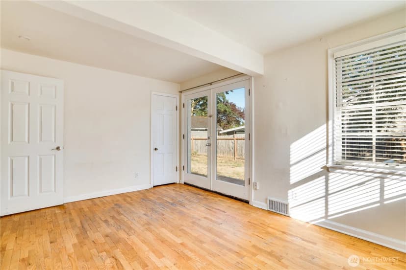 Property photo for 617 120th Street S, Tacoma photo 12