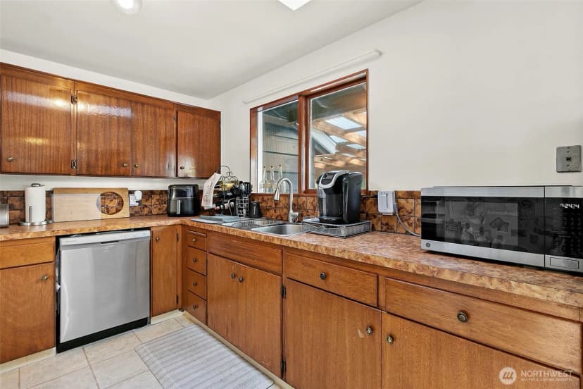 Property photo for 17732 46th Avenue S, Sea Tac photo 7