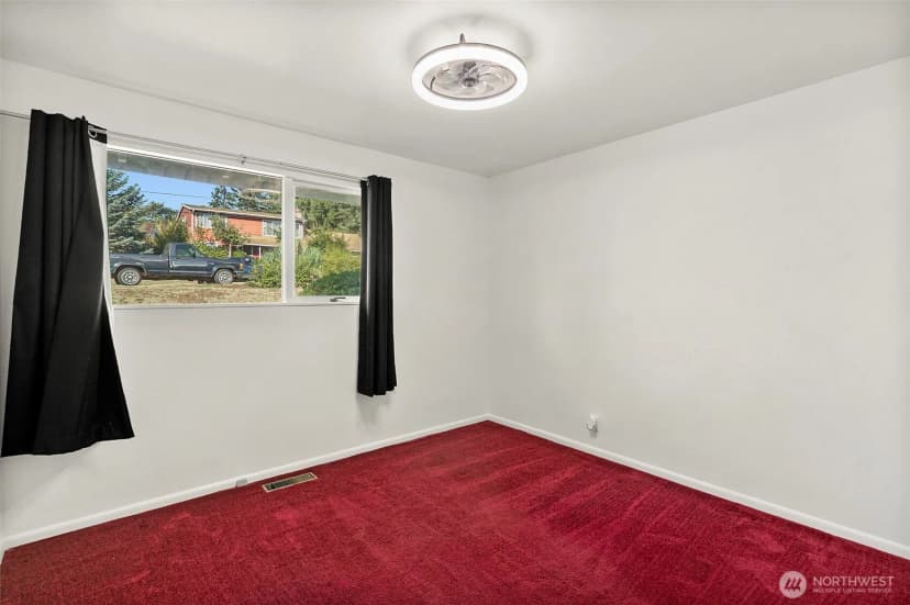 Property photo for 17732 46th Avenue S, Sea Tac photo 15