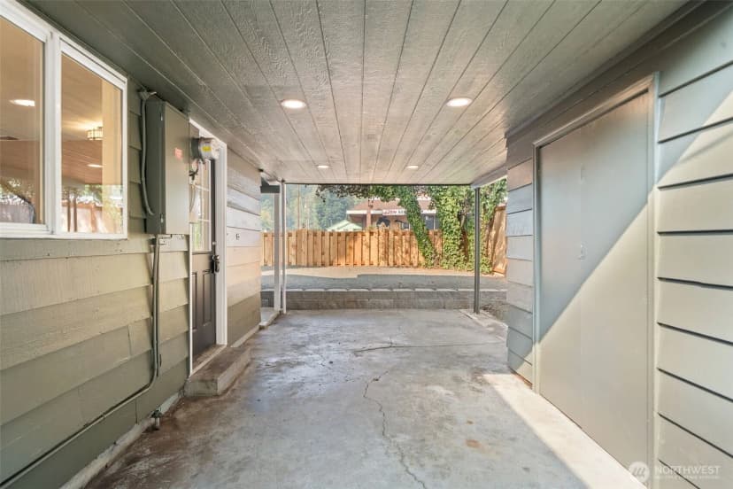 Property photo for 127 W Alder Street, Shelton photo 25